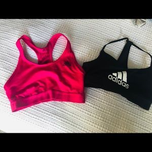 2 sports bras